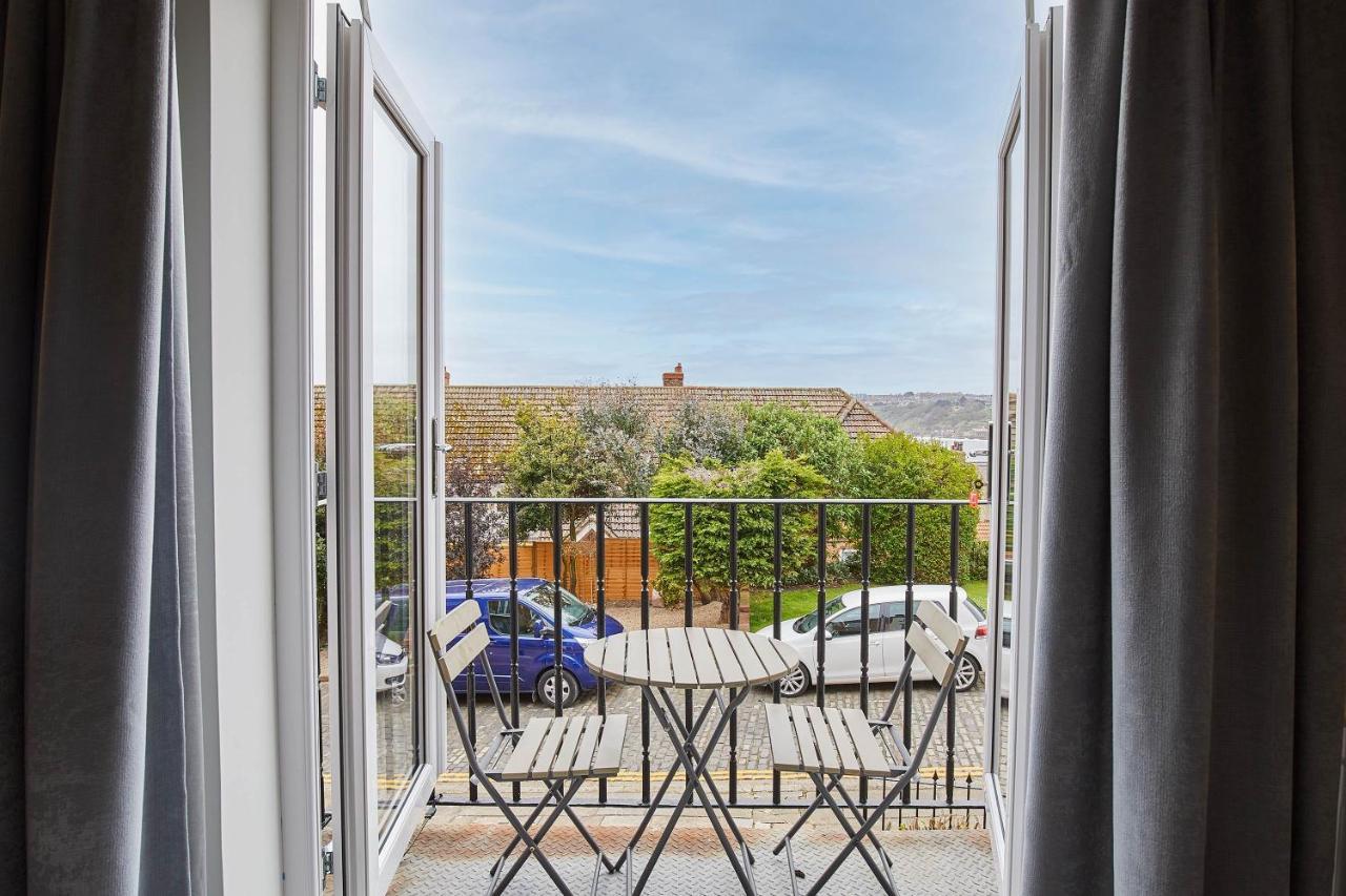 Host & Stay - Graham Close Holiday Homes Скарбъро Екстериор снимка